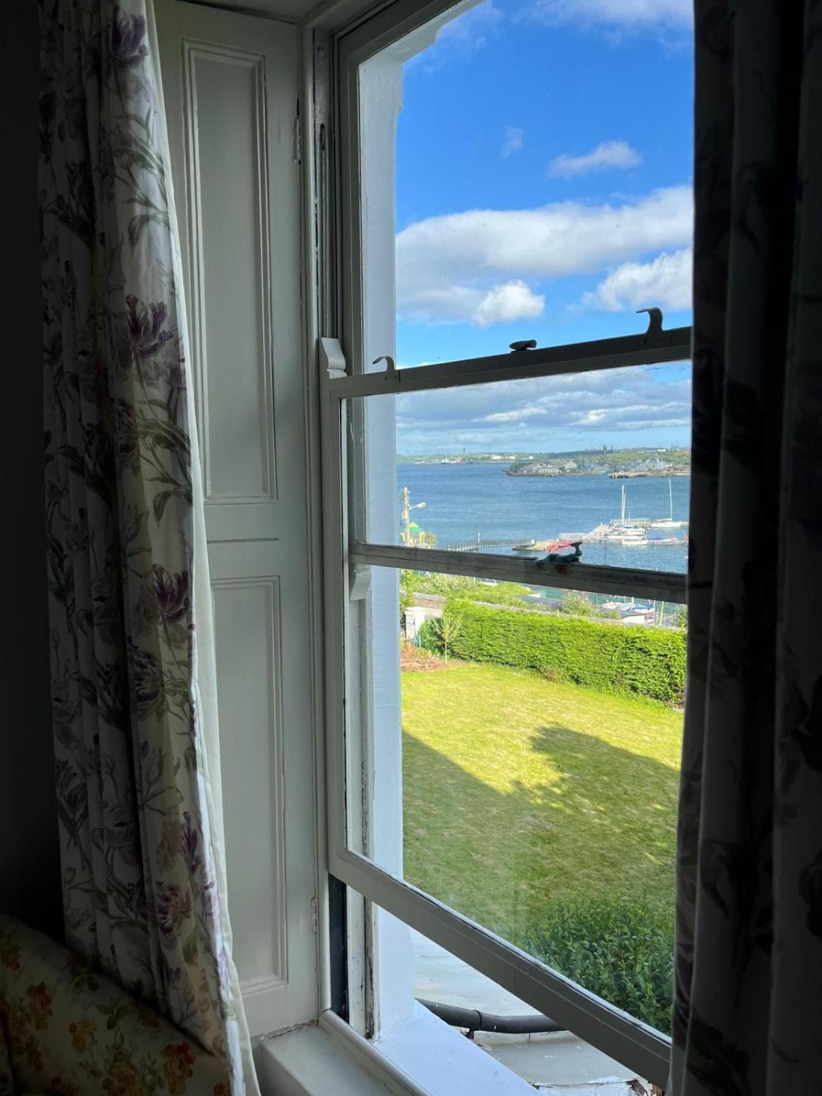 Lynwood House Bed and Breakfast Cobh Buitenkant foto