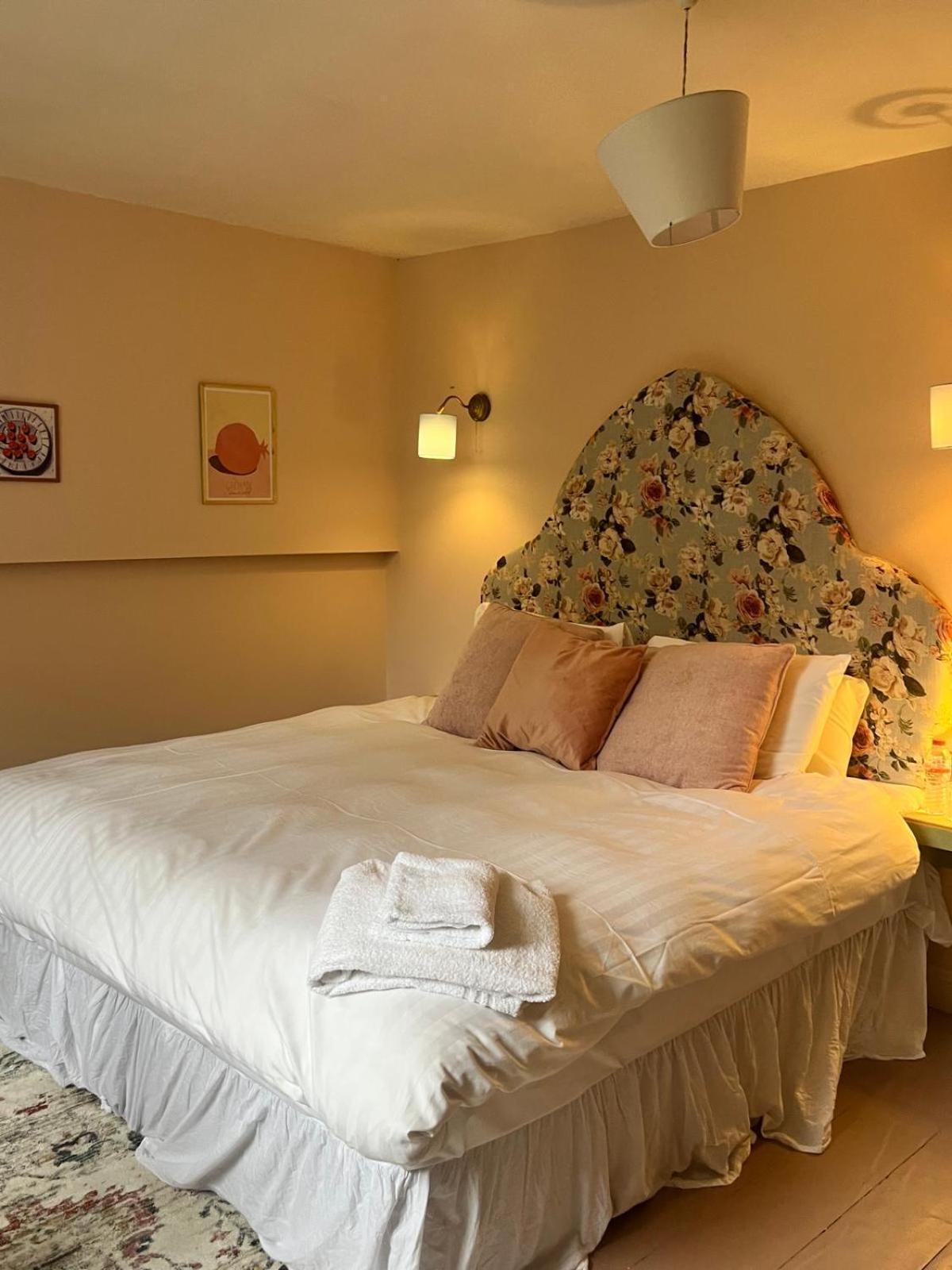 Lynwood House Bed and Breakfast Cobh Buitenkant foto